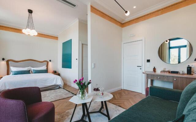 Epicure Suites