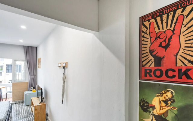 HoLo Fairy House Saigon Serviced HomeStay