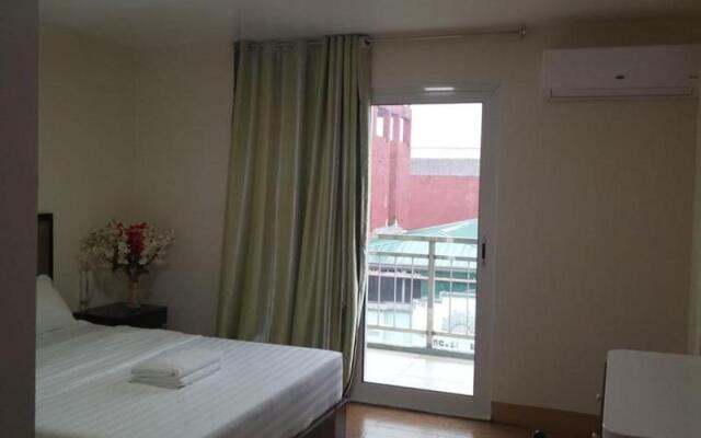 Meaco Royal Hotel - Batangas City