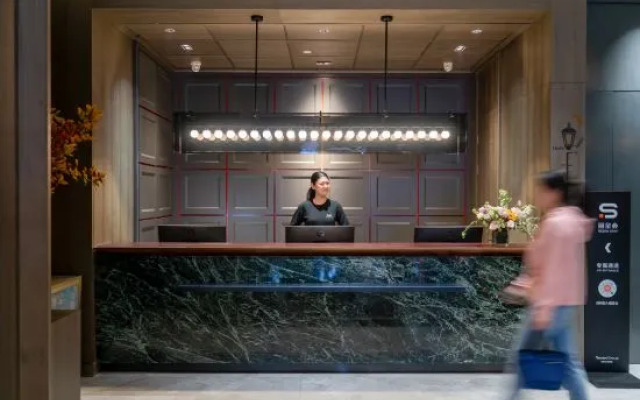 Nanjing Manting Garden Hotel (Xinjiekou Deji Plaza)