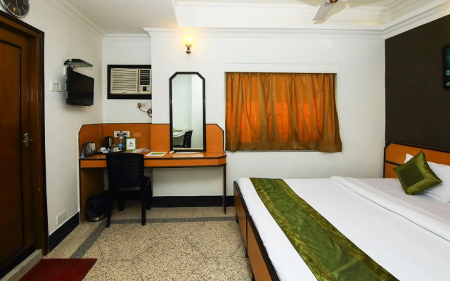 Treebo Green View, Park Circus