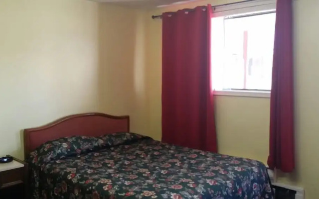 Lakeridge Motel