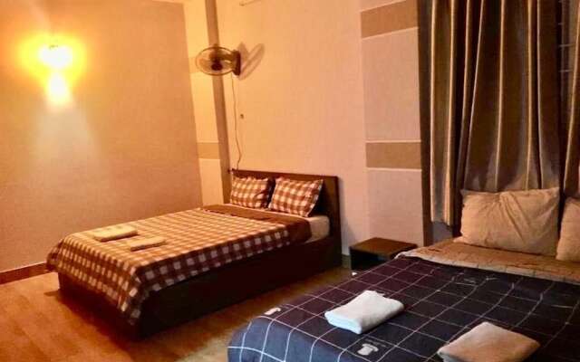 Manh Long Hotel Q2 - by Bay Luxury