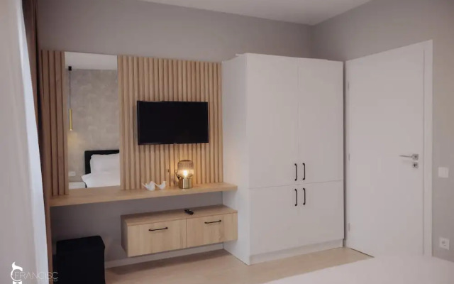 ZEN Garden Apartments