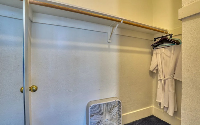 Walker’s Delight on Queen Anne