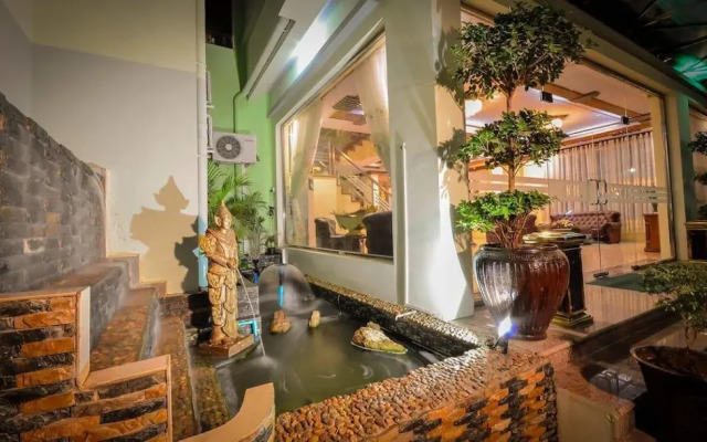 Hotel Wonderland