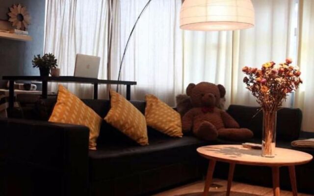 Big Hero Apartment Hotel (Shenzhen Futian Port)