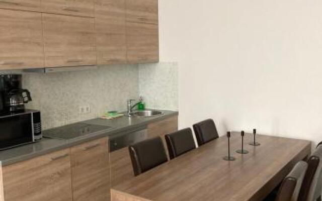 Debo Apartments - contactless check in