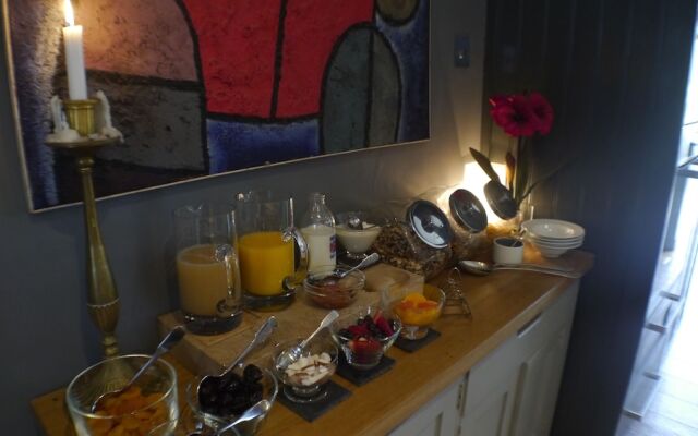 Downton Lodge Country B&B