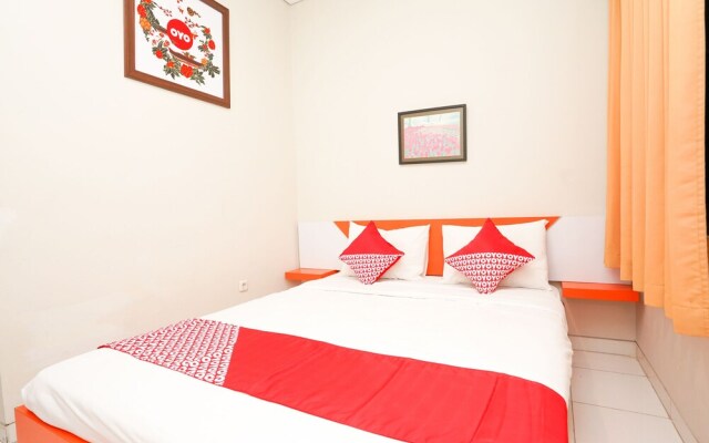 OYO flagship 748 Comfitel Tenggilis