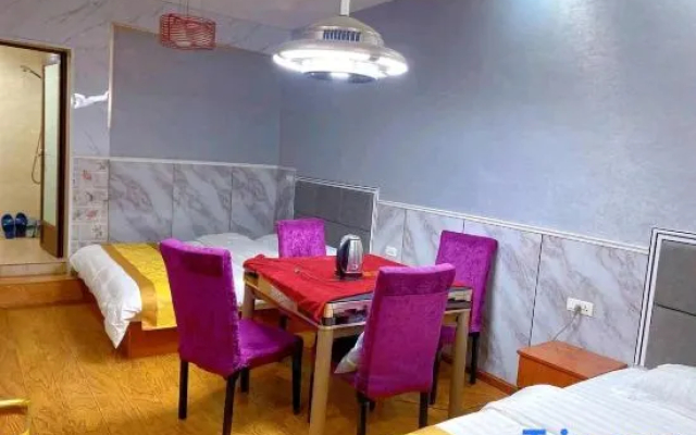 Xuanhan Qiyuan Business Hotel