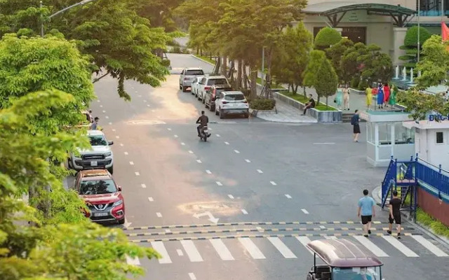 Beverly Hill Ha Long Villas & Apartments