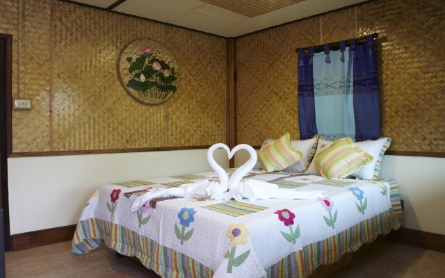 360 Tanawasin Resort & Spa
