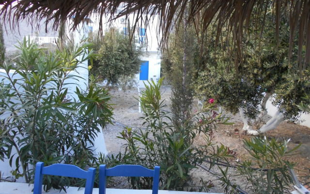 Studios Apartments Kapetanios