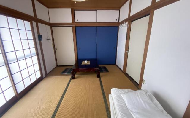 Guesthouse & Cafe Anzu