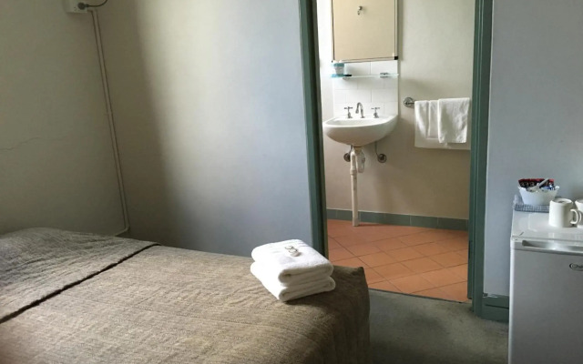 Amaroo Hotel Dubbo