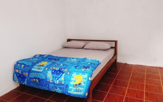 Ba'mi thakhek hostel