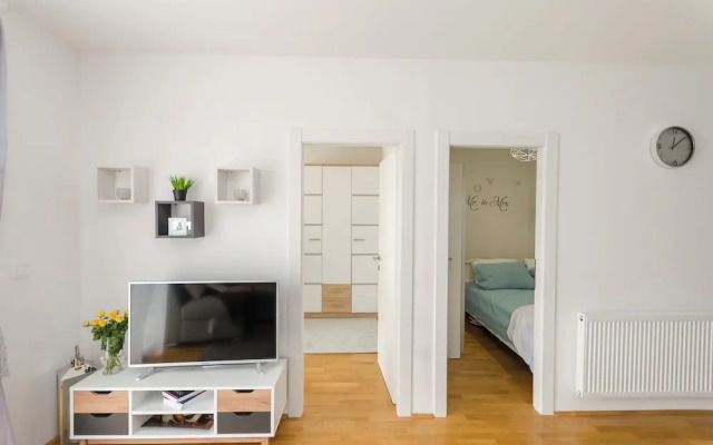 Apartment L&I