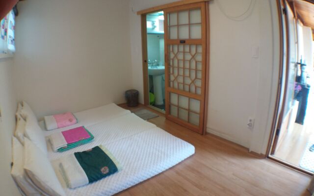 Bukchon Guesthouse