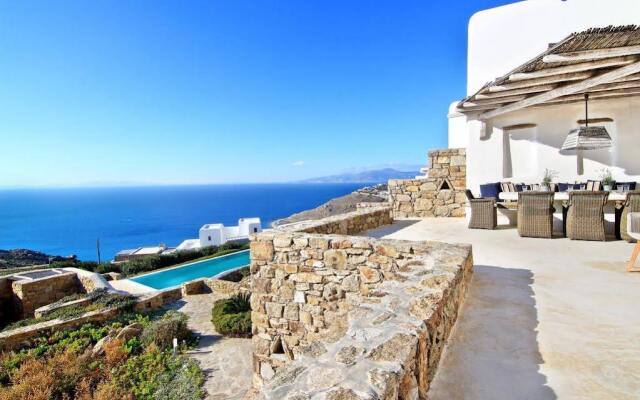 Villa Amarillo by Mykonos Pearls