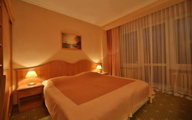 Hotel Polaris