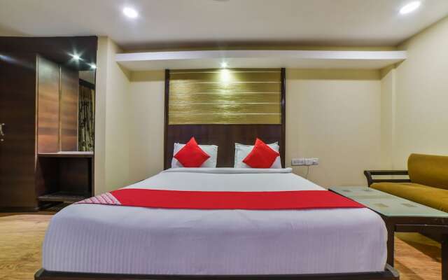 OYO 4668 Hotel Ocean Residency