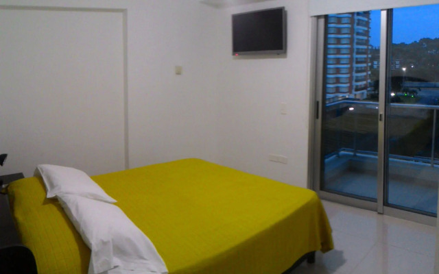 Arenas del Mar Apartments