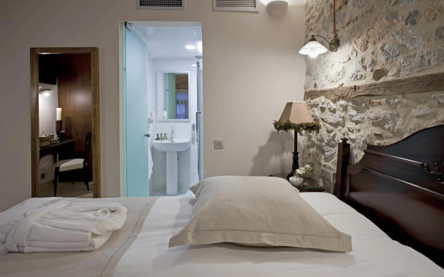 Doltso Luxury Hotel
