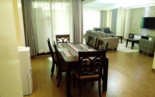 Stay.Plus Skyline Executive Apartment
