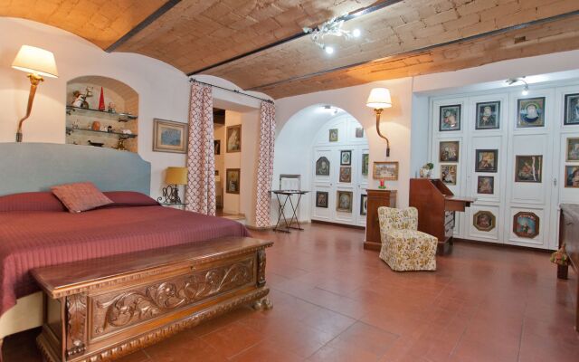 Rental in Rome Arco Ciambella Loft