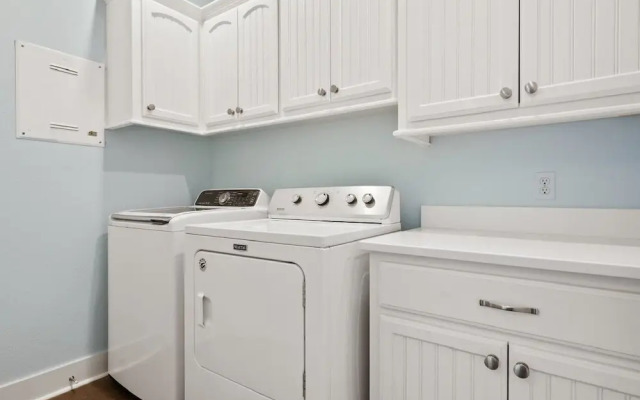 Sunset Bliss 4 Bedroom Home