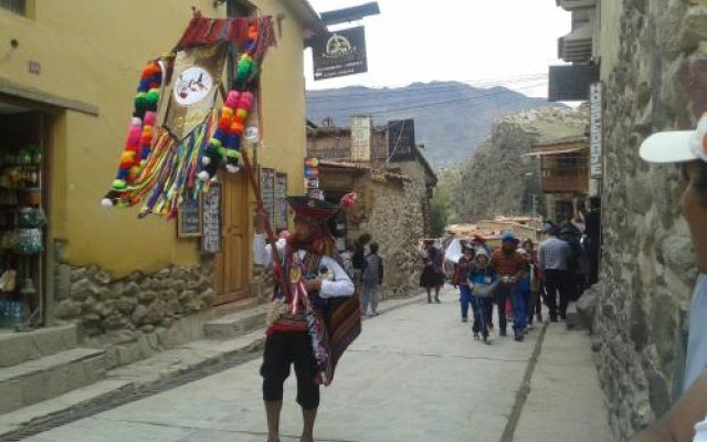 Casa Quechua Hostel Camping