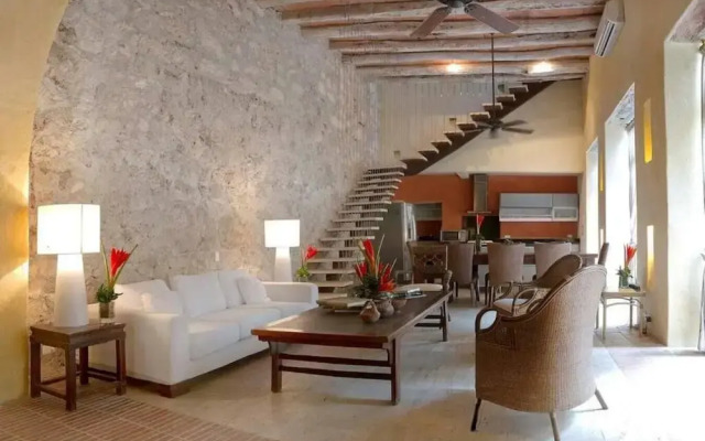 Casa Pombo 102