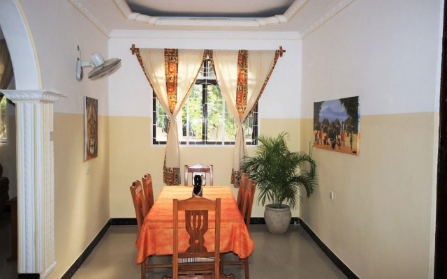 Airport Guesthouse