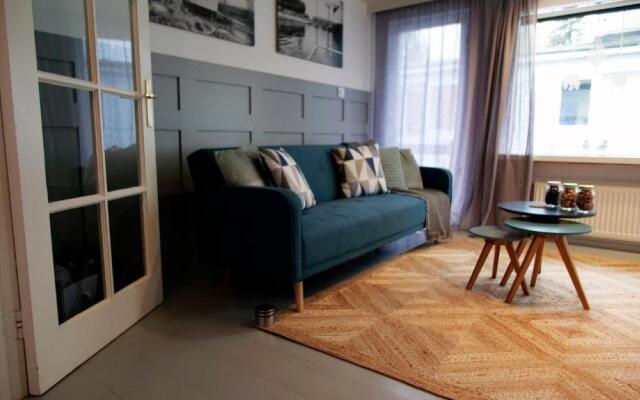 Houseboat apartment with water terrace, free parking, free bikes & fast wifi - Apartment in อัมสเตอร์ดัม - Photo 3