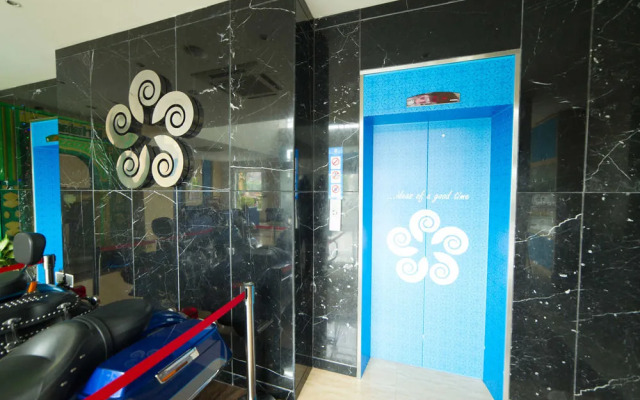 Airy Solo Baru Pandawa Lima Soekarno AC 25
