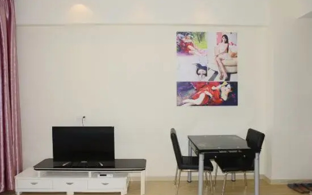 Hongyin Square Apartment Hotel