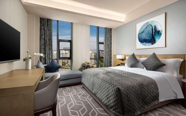Ramada by Wyndham Luoyang Downtown
