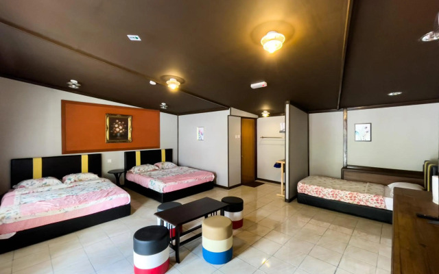 Sunrise Recreation Homestay & Chalet