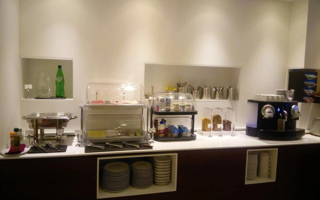 Aveiro Center Hotel