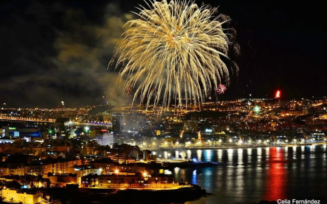 OceanFront Flat I by Canary365