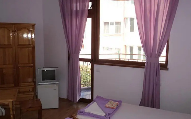 Primorski Briz Guest House