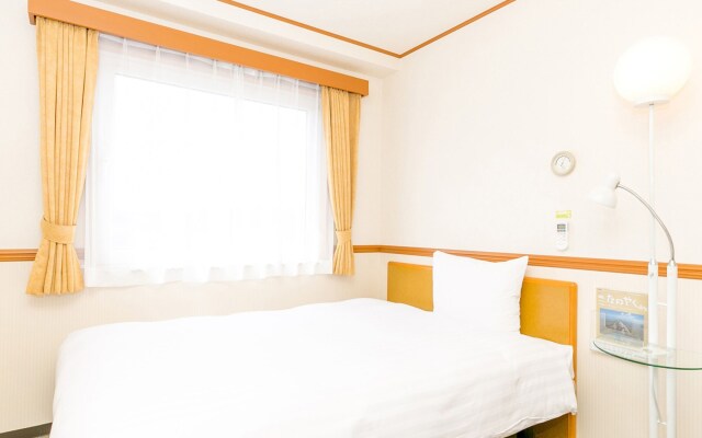 Toyoko Inn Yokohama Nishi-guchi