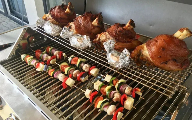 Garden Hotel Medical & Spa