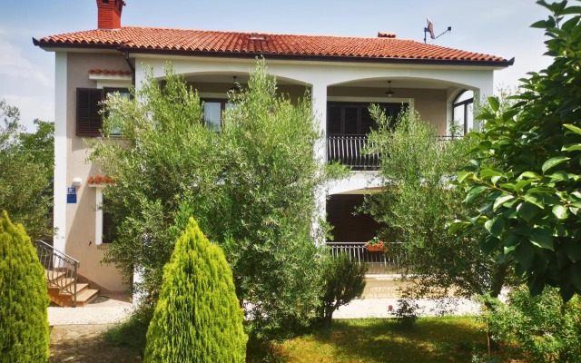 Garden Apartment Maria