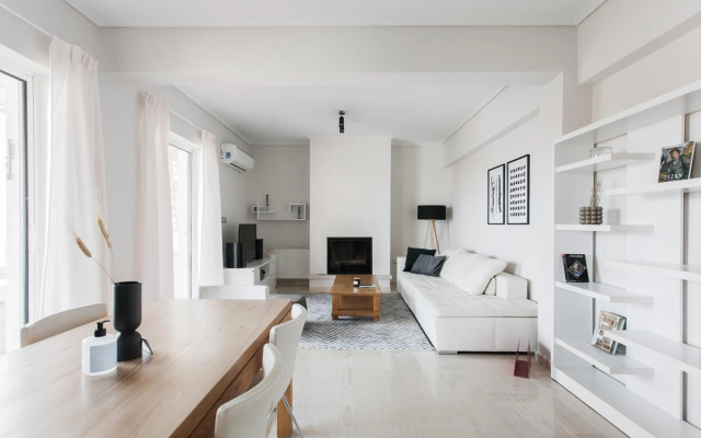 Alluring 2BR Apartment in Marousi by UPSTREET