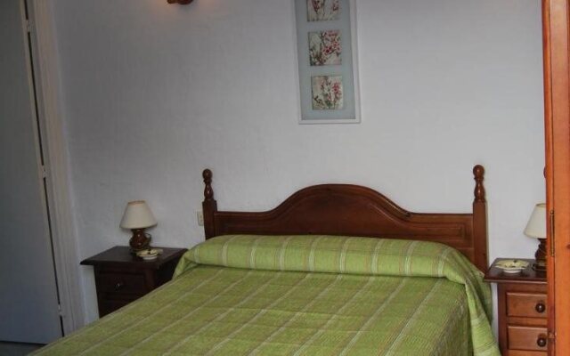 Hostal Avenida by Bossh! Hotels