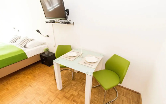 CheckVienna Apartment Jenullgasse