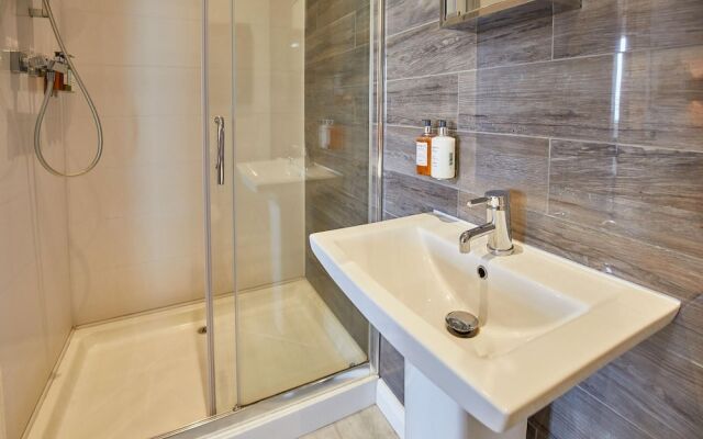 Host Stay Boutique Balcony
