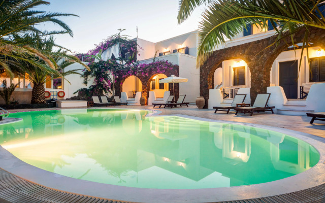 Arion Bay Hotel